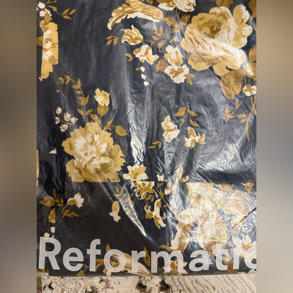 Reformation Frankie dress - Picture 14 of 14